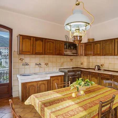 Apartment Casa Lilli *